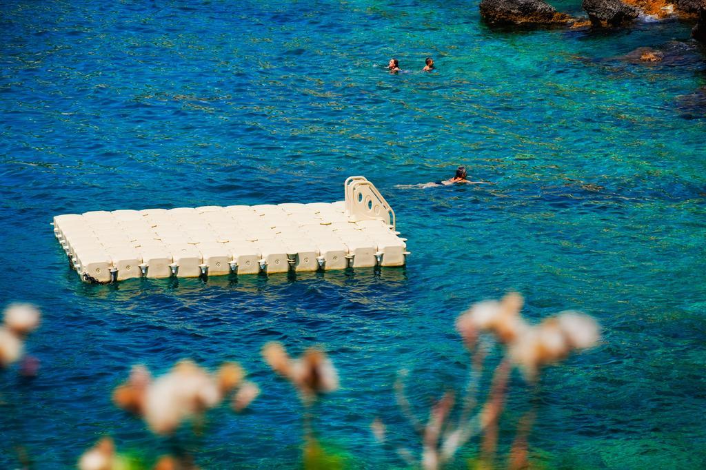 Peninsula Gardens Hotel - Adults Only Kas Bagian luar foto