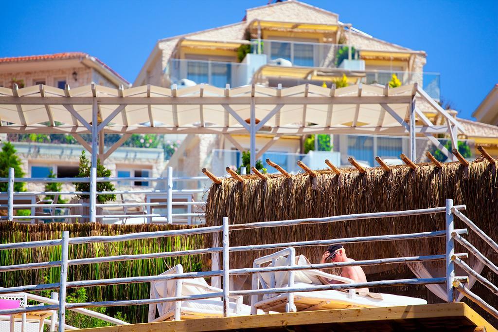 Peninsula Gardens Hotel - Adults Only Kas Bagian luar foto