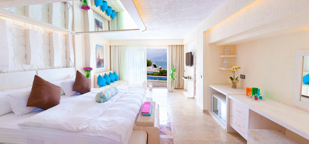 Peninsula Gardens Hotel - Adults Only Kas Ruang foto
